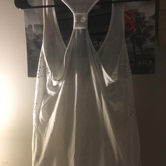 Tank by almost famous brand - Picture 2 of 4